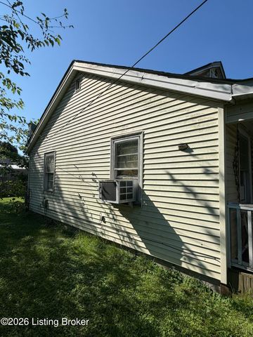 6517 Kenmore Ave, Louisville, KY 40216