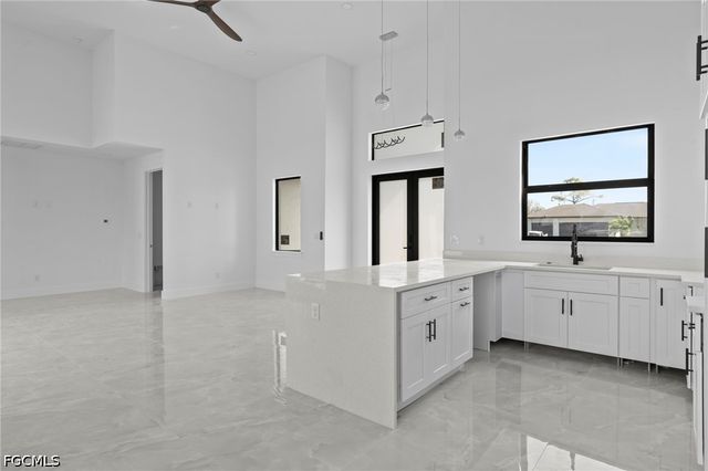 2826 NW 42nd AVE, Cape Coral, FL 33993