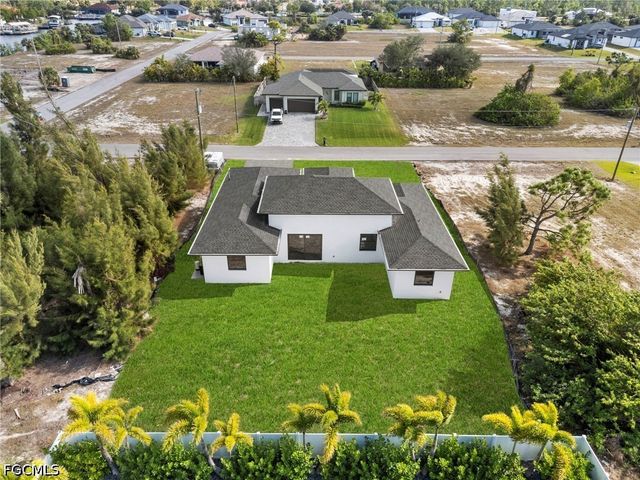 2826 NW 42nd AVE, Cape Coral, FL 33993