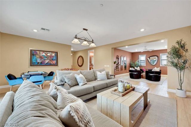 45 Hassayampa Trail, Henderson, NV 89052
