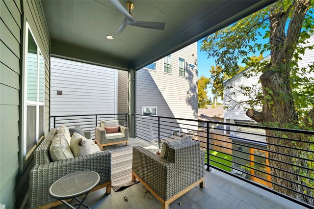 1307 E 27th Street, Houston, TX 77009