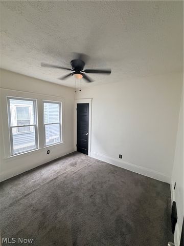 10222 Parkgate Avenue, Cleveland, OH 44108
