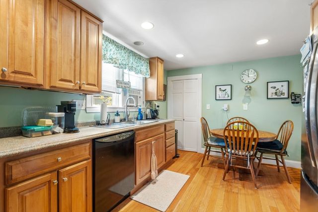 112 Dudley Street, Cambridge, MA 02140