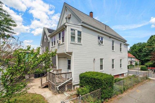 112 Dudley Street, Cambridge, MA 02140
