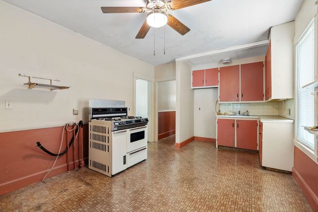 112 Dudley Street, Cambridge, MA 02140