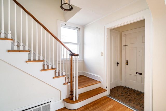 1753 Underwood AVENUE, Wauwatosa, WI 53213