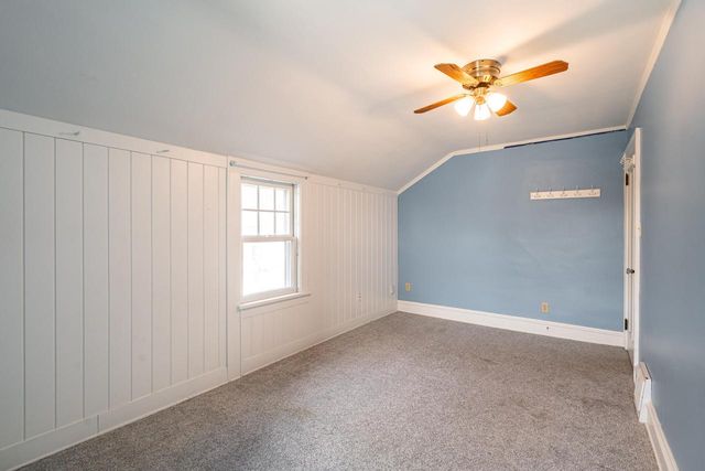 1753 Underwood AVENUE, Wauwatosa, WI 53213