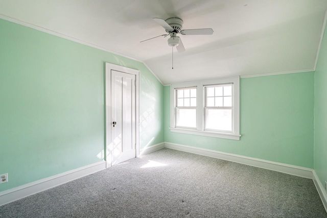 1753 Underwood AVENUE, Wauwatosa, WI 53213