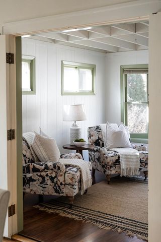 1753 Underwood AVENUE, Wauwatosa, WI 53213