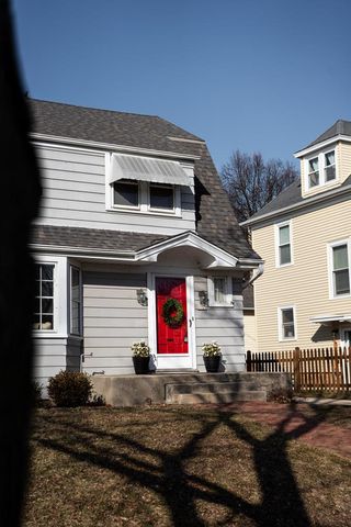 1753 Underwood AVENUE, Wauwatosa, WI 53213