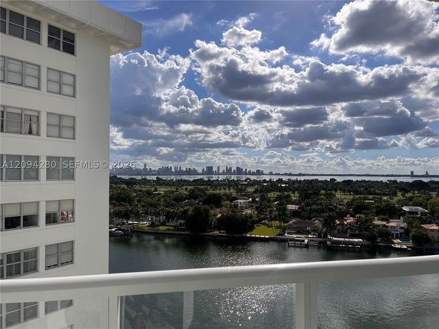 5880 Collins Ave PH-1, Miami Beach, FL 33140