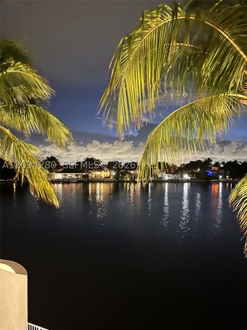 5880 Collins Ave PH-1, Miami Beach, FL 33140