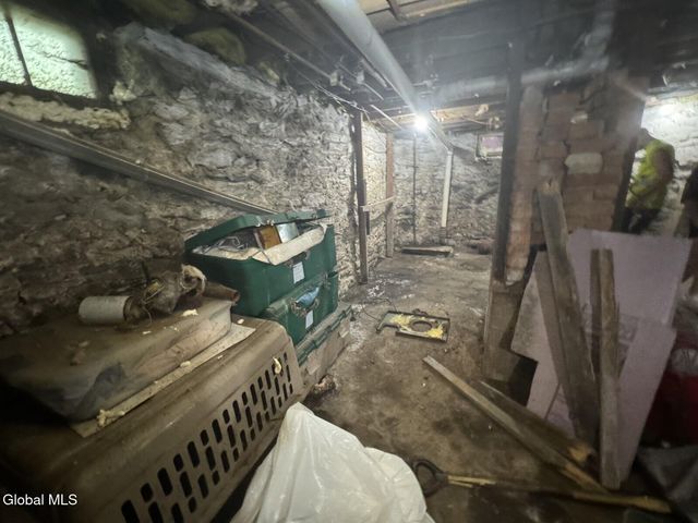 4 Ball Street, Hoosick Falls, NY 12090