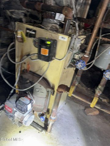 4 Ball Street, Hoosick Falls, NY 12090