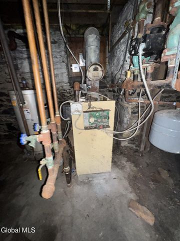 4 Ball Street, Hoosick Falls, NY 12090