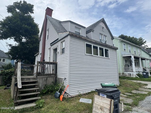 4 Ball Street, Hoosick Falls, NY 12090