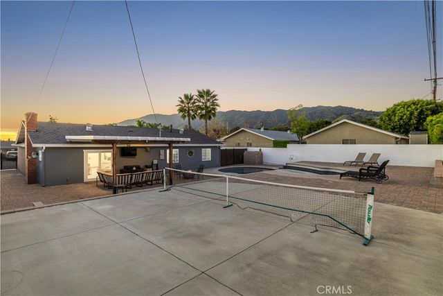 608 Thornhurst Avenue, Glendora, CA 91741