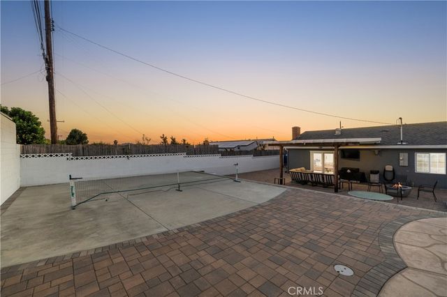 608 Thornhurst Avenue, Glendora, CA 91741