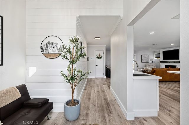 608 Thornhurst Avenue, Glendora, CA 91741