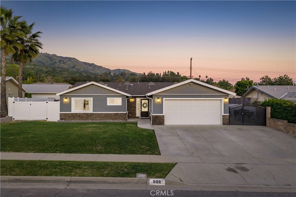 608 Thornhurst Avenue, Glendora, CA 91741