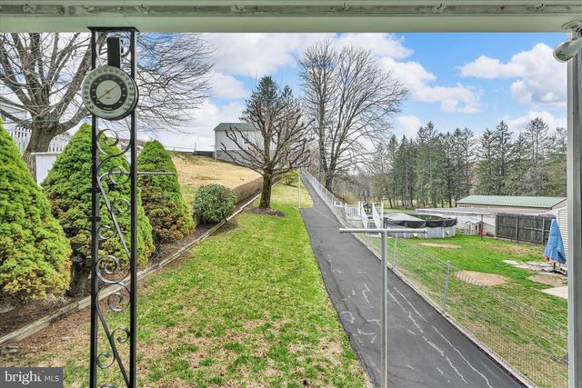 425 W MARKET ST, Orwigsburg, PA 17961