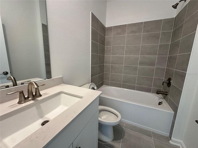 5524 FIONA LANE, St Cloud, FL 34771