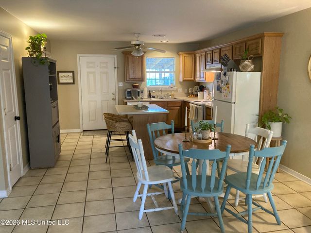 20061 Daugherty Road, A & B, Long Beach, MS 39560