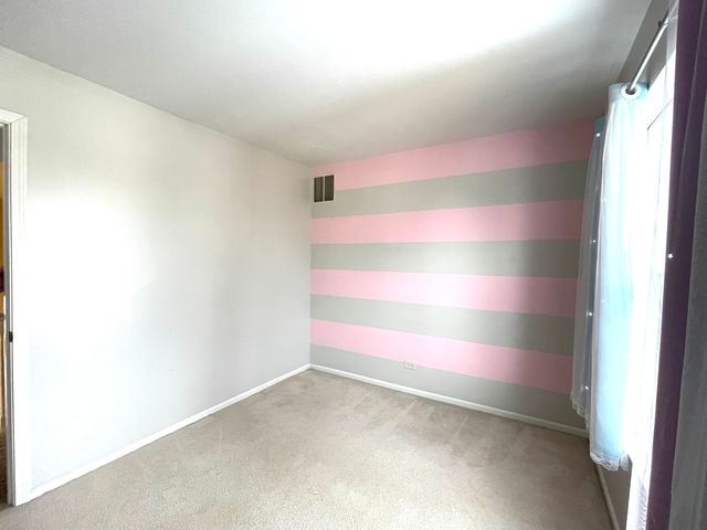 10 Lindsey Court W, Bolingbrook, IL 60440