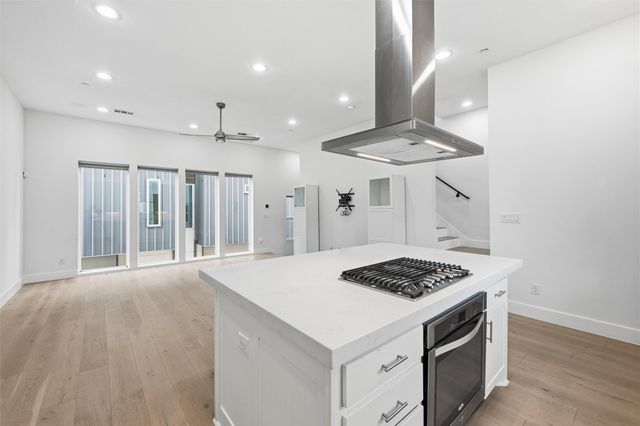 5711 Bryan Parkway 104, Dallas, TX 75206