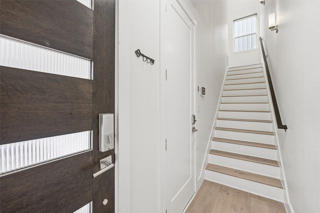 5711 Bryan Parkway 104, Dallas, TX 75206