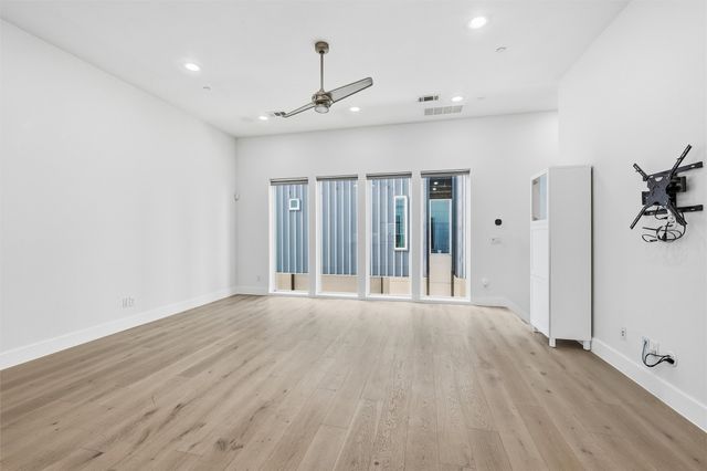 5711 Bryan Parkway 104, Dallas, TX 75206