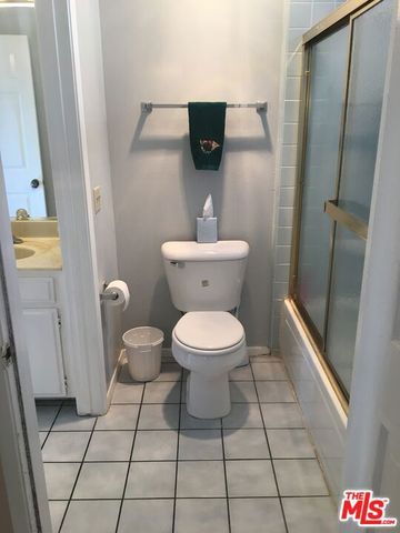 869 S Wooster Street 103, Los Angeles, CA 90035