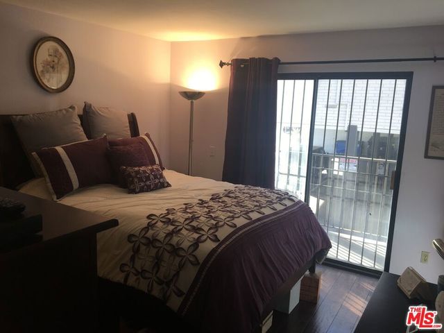 869 S Wooster Street 103, Los Angeles, CA 90035