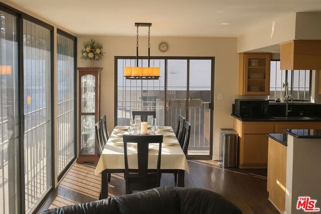 869 S Wooster Street 103, Los Angeles, CA 90035