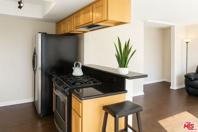 869 S Wooster Street 103, Los Angeles, CA 90035