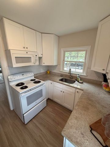5478 Crown Avenue, North Charleston, SC 29406