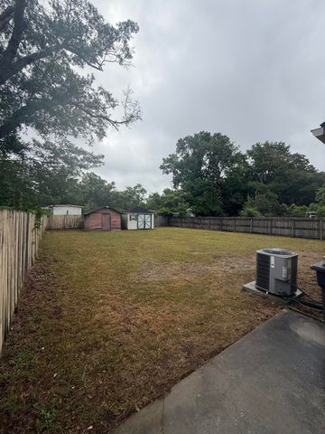 5478 Crown Avenue, North Charleston, SC 29406