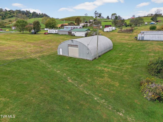 33163 Clinchburg Road, Meadowview, VA 24361