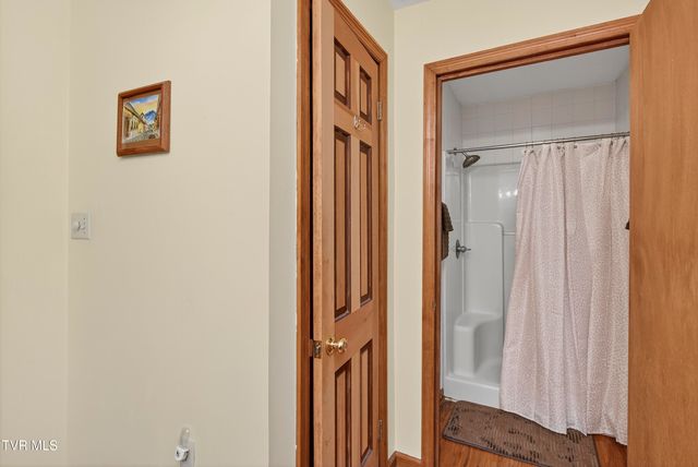 33163 Clinchburg Road, Meadowview, VA 24361