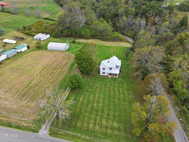 33163 Clinchburg Road, Meadowview, VA 24361