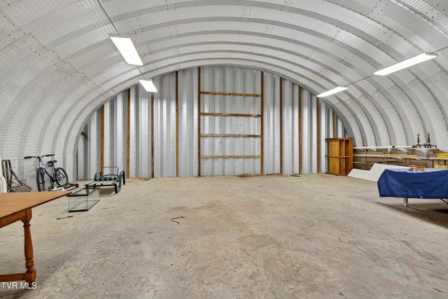 33163 Clinchburg Road, Meadowview, VA 24361