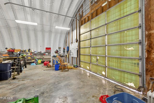 33163 Clinchburg Road, Meadowview, VA 24361