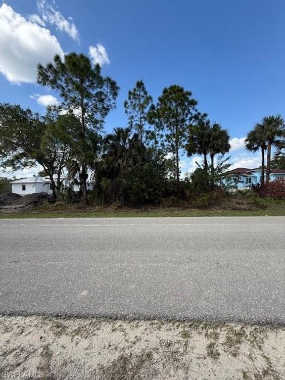 De Soto BLVD SE, NAPLES, FL 34117 — photo 3