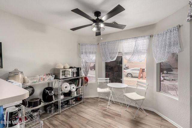 7951 S Wild Primrose Avenue, Tucson, AZ 85747