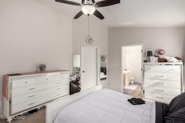 7951 S Wild Primrose Avenue, Tucson, AZ 85747