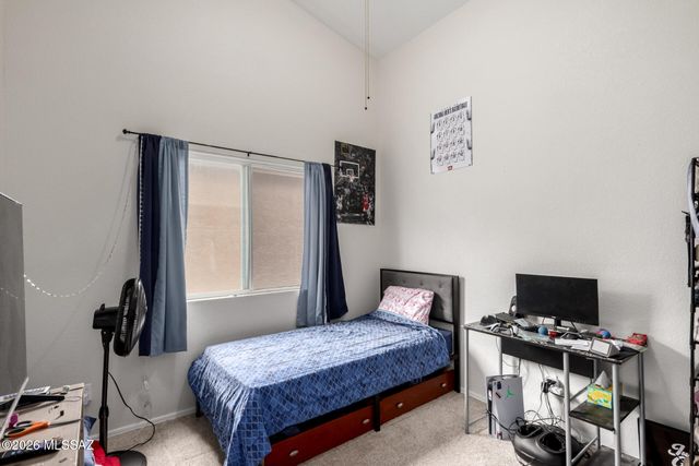 7951 S Wild Primrose Avenue, Tucson, AZ 85747