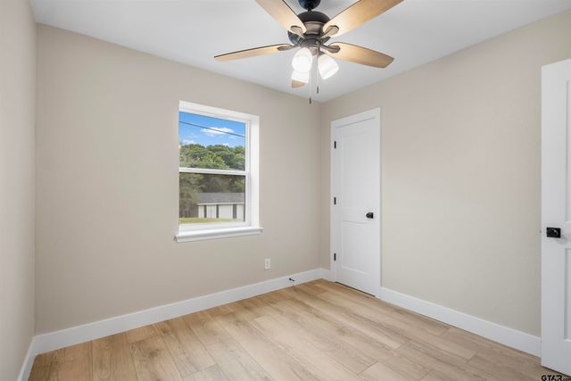 329 Lonestar Lane, Hideaway, TX 75771