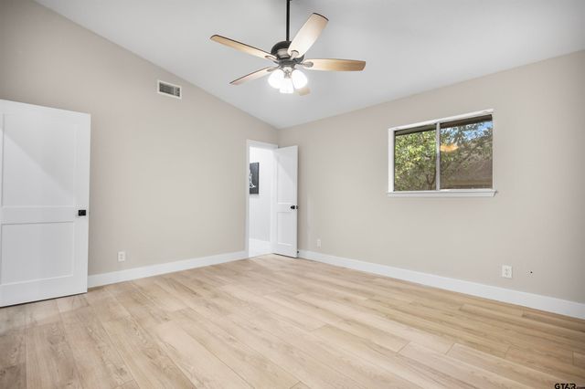 329 Lonestar Lane, Hideaway, TX 75771