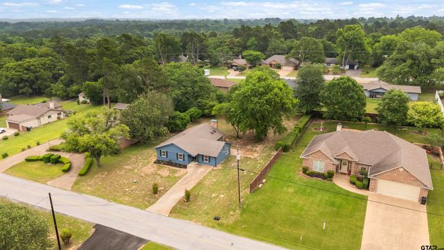 329 Lonestar Lane, Hideaway, TX 75771