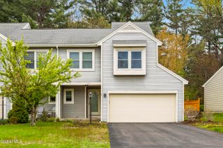 125 Garnett Lane, Guilderland, NY 12159